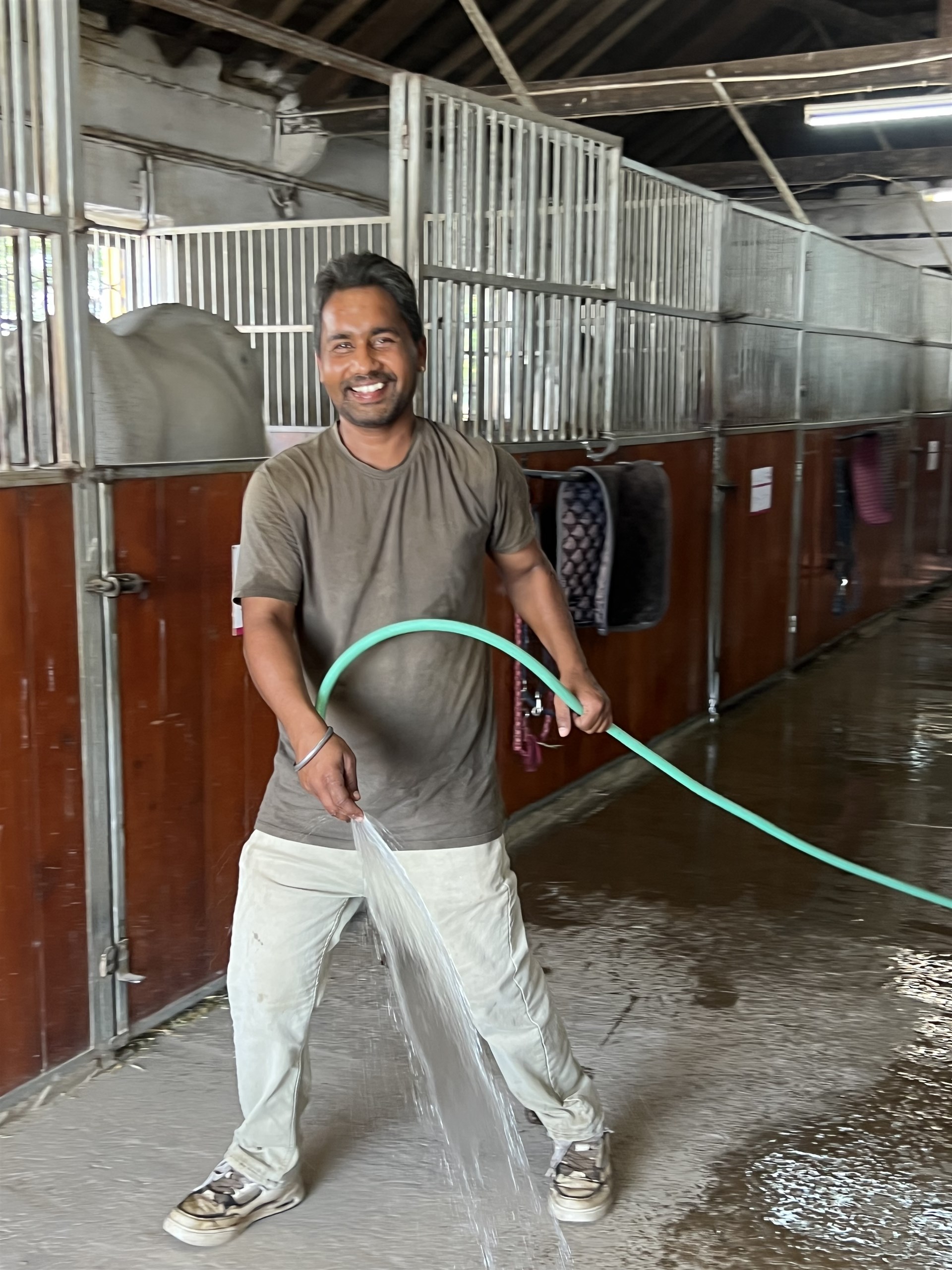 <h1 style="color:#C1B086;">Sukh Singh</h1>
<div style="color: #b9ad8f; ">★ ★ ★ ★ ★</div>
<h2 style="margin-top:15px;"><small><small>Super Groom </small></small></h2>